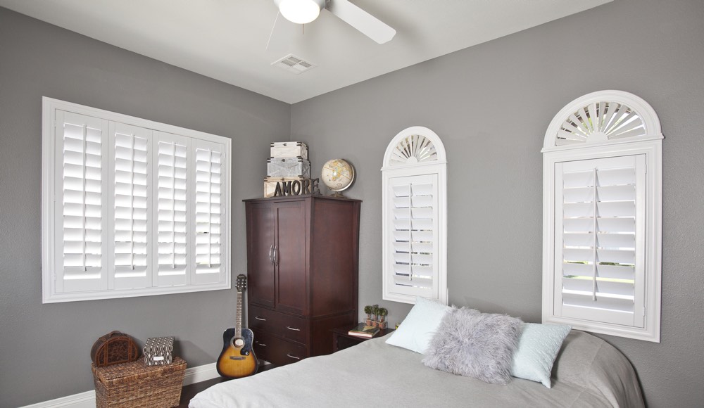Polywood Shutters In A Phoenix Bedroom